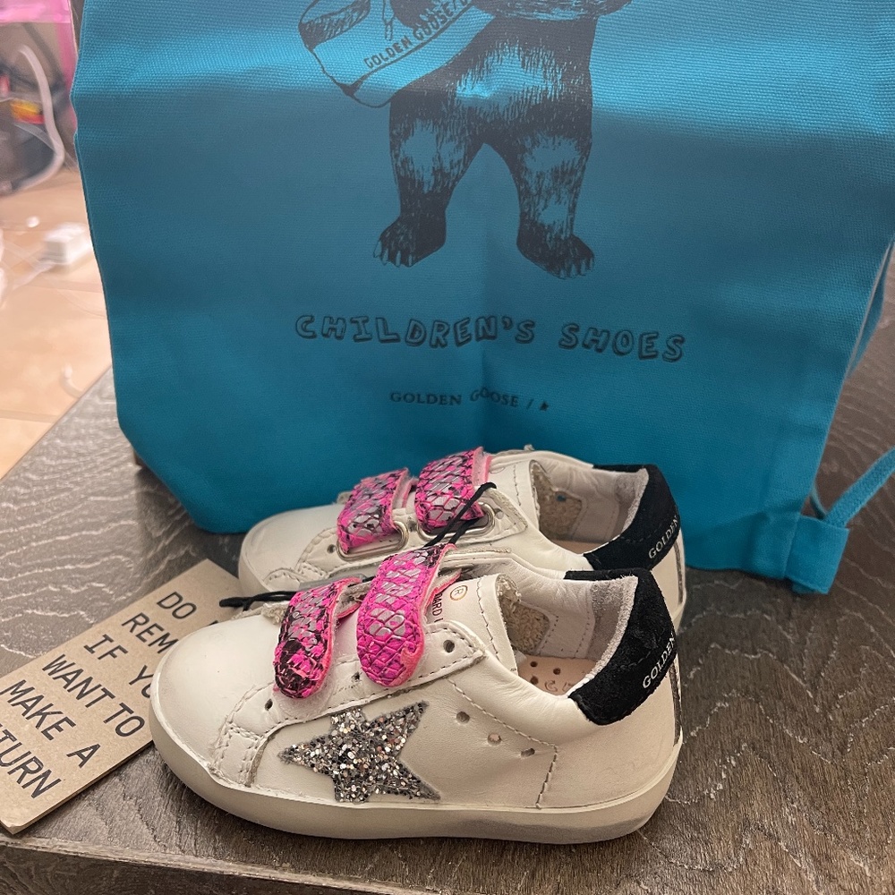 Toddler  Old School sneakers with glittery star and fuchsia snakeskin-print heel